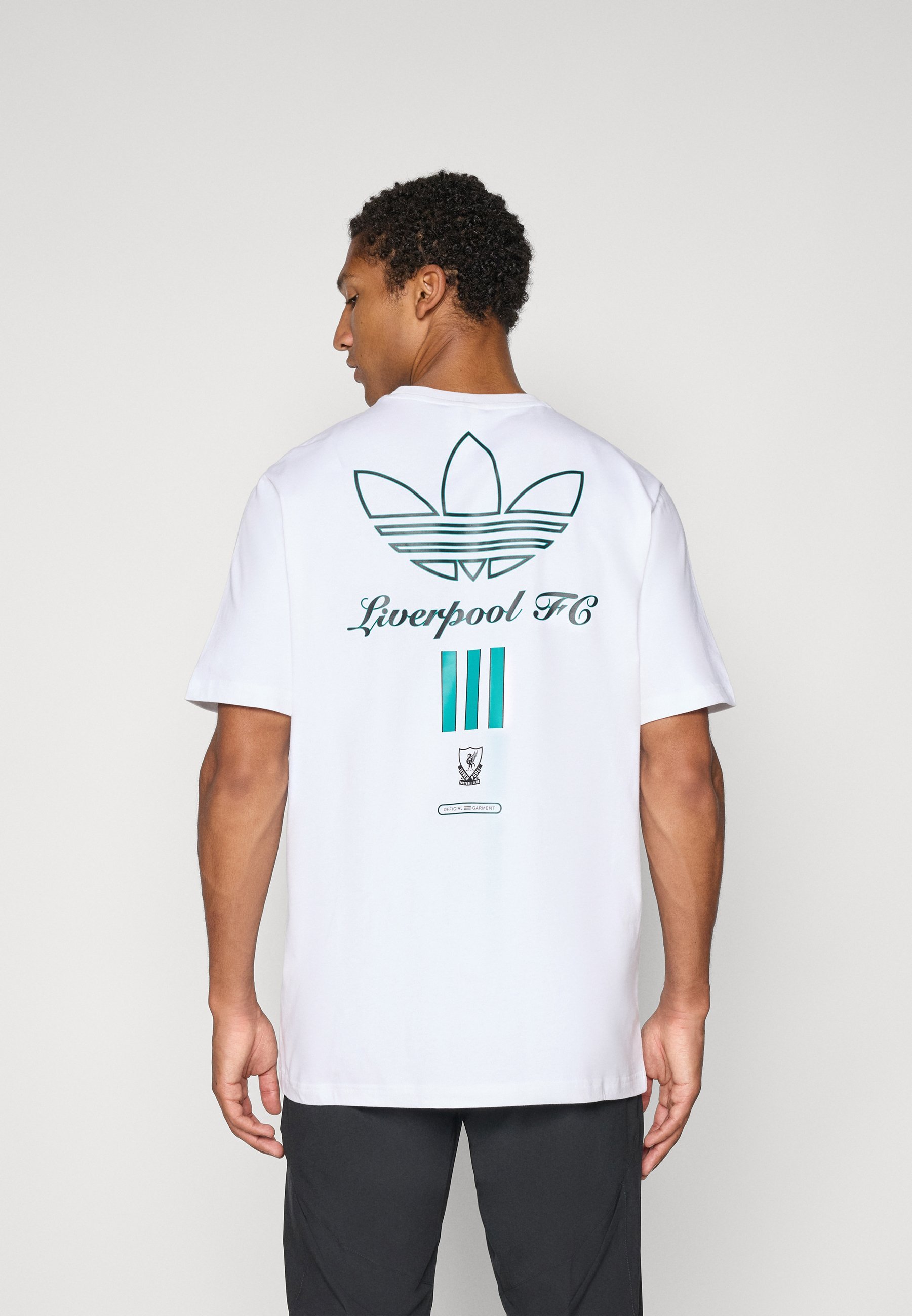 adidas Originals LIVERPOOL FC ICON GRAPHIC T-SHIRT - Clubkleding - wit