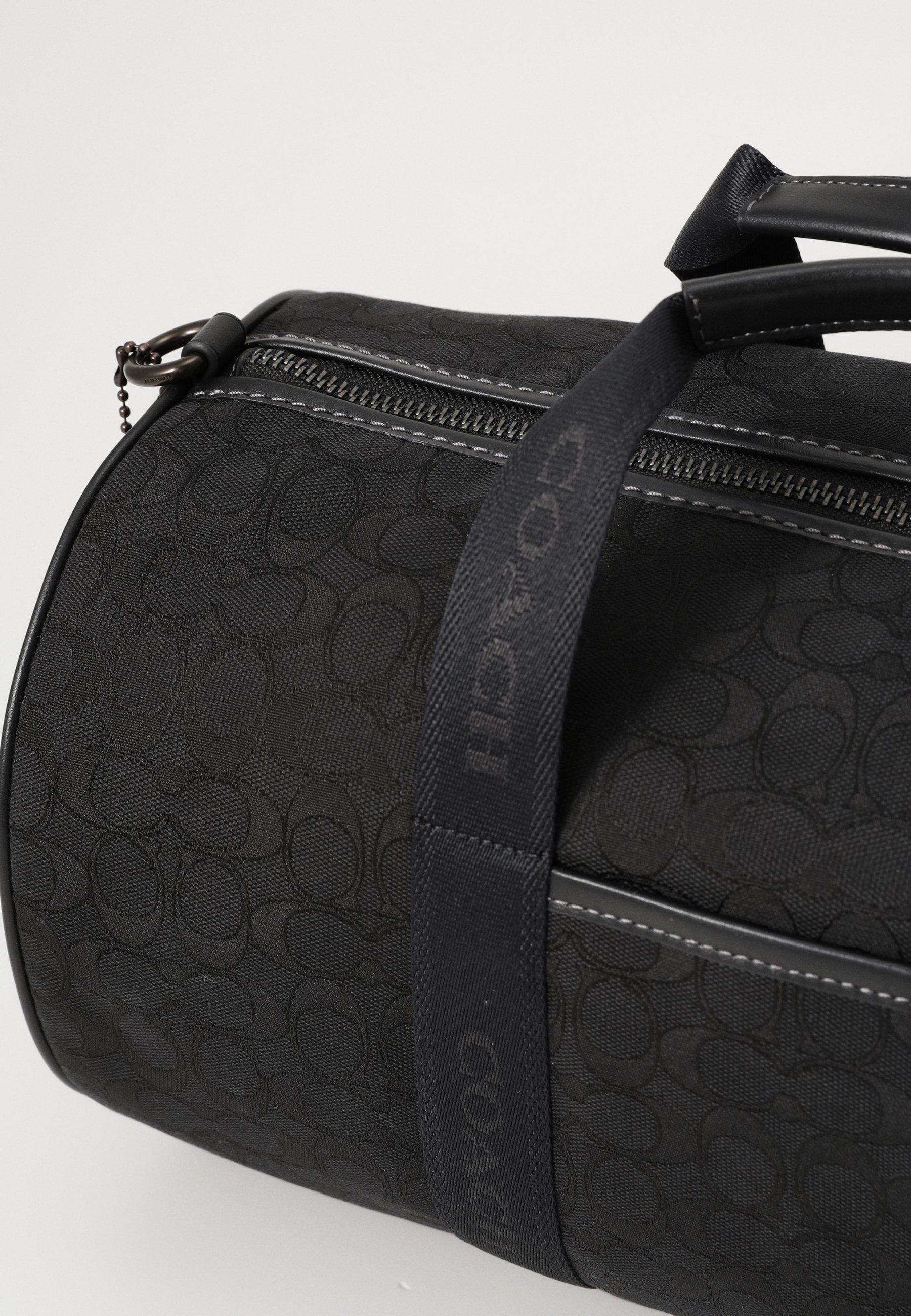 COACH THEO DUFFLE IN SIGNATURE JACQUARD - Weekendtas - zwart