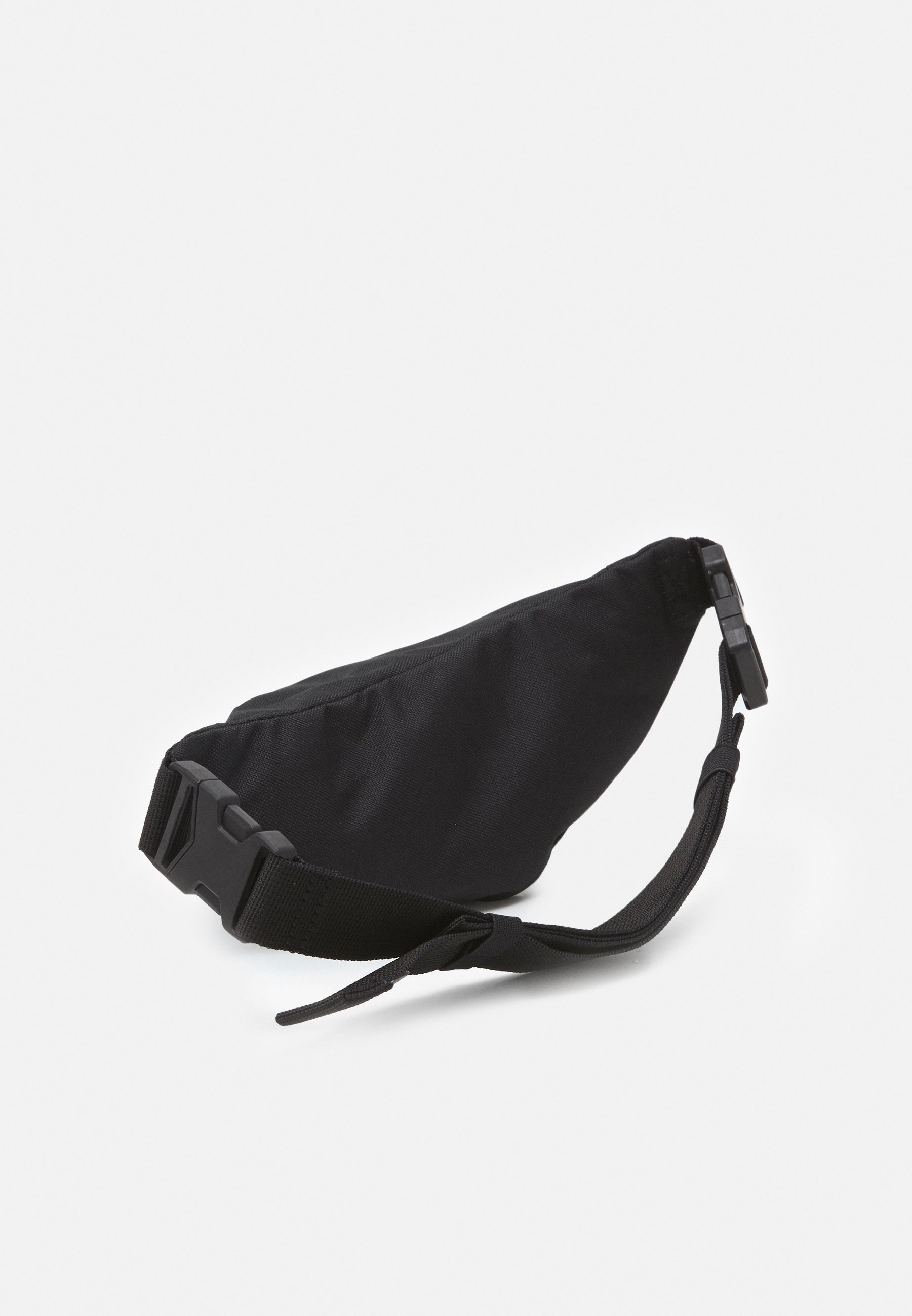 Nerka Nike Sportswear - czarna