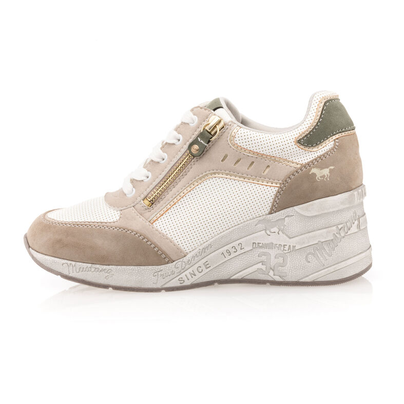 Корпе / патике Femme Beige