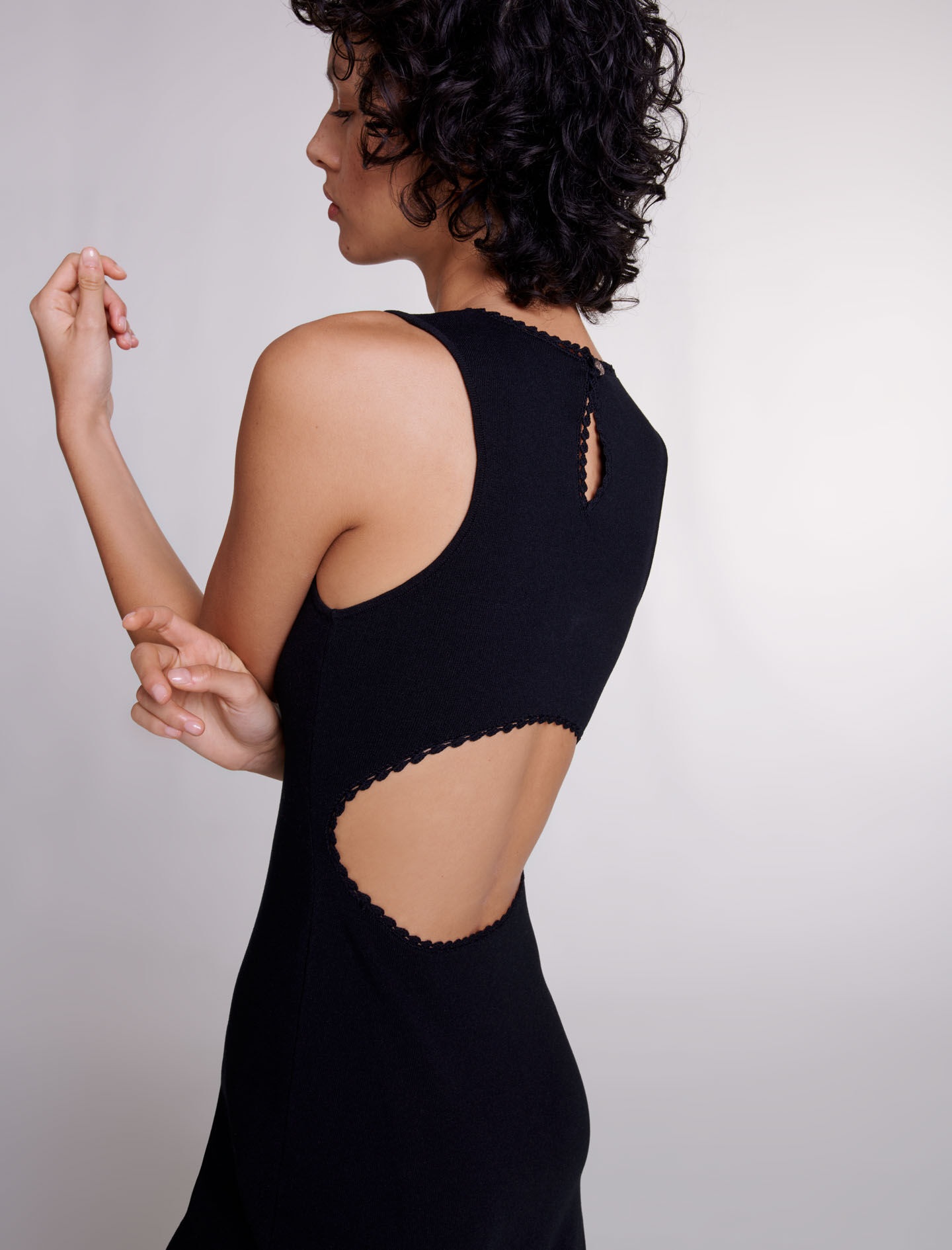 Rochie lungă tricotată cu decupaje - Negru