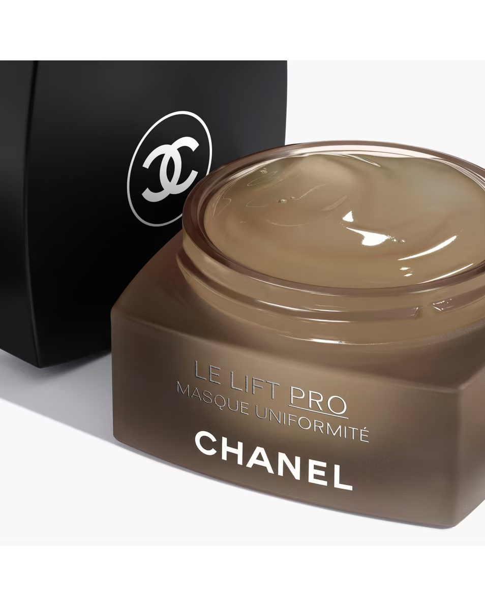 ЦХАНЕЛ ЛЕ ЛИФТ ПРО МАСКУЕ УНИФОРМИТЕ ИСПРАВНА - РЕСХАКЕ - ГЛАТКА