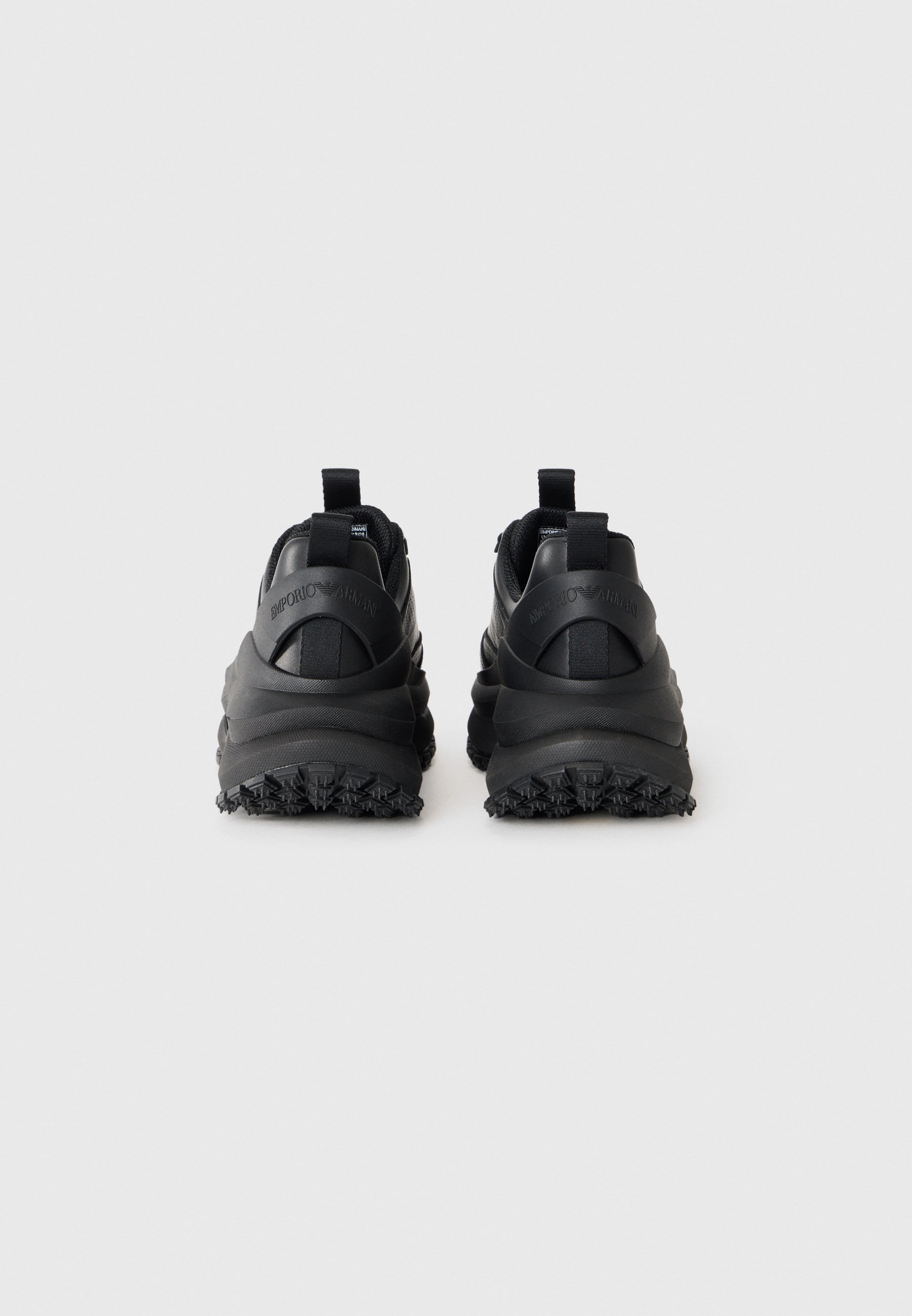 Emporio Armani sneakers - zwart