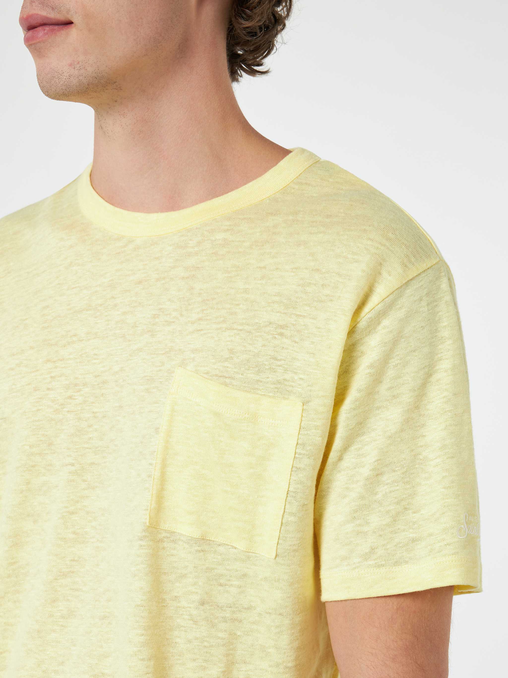 Ecstasea heren T-shirt van geel linnen met zakje