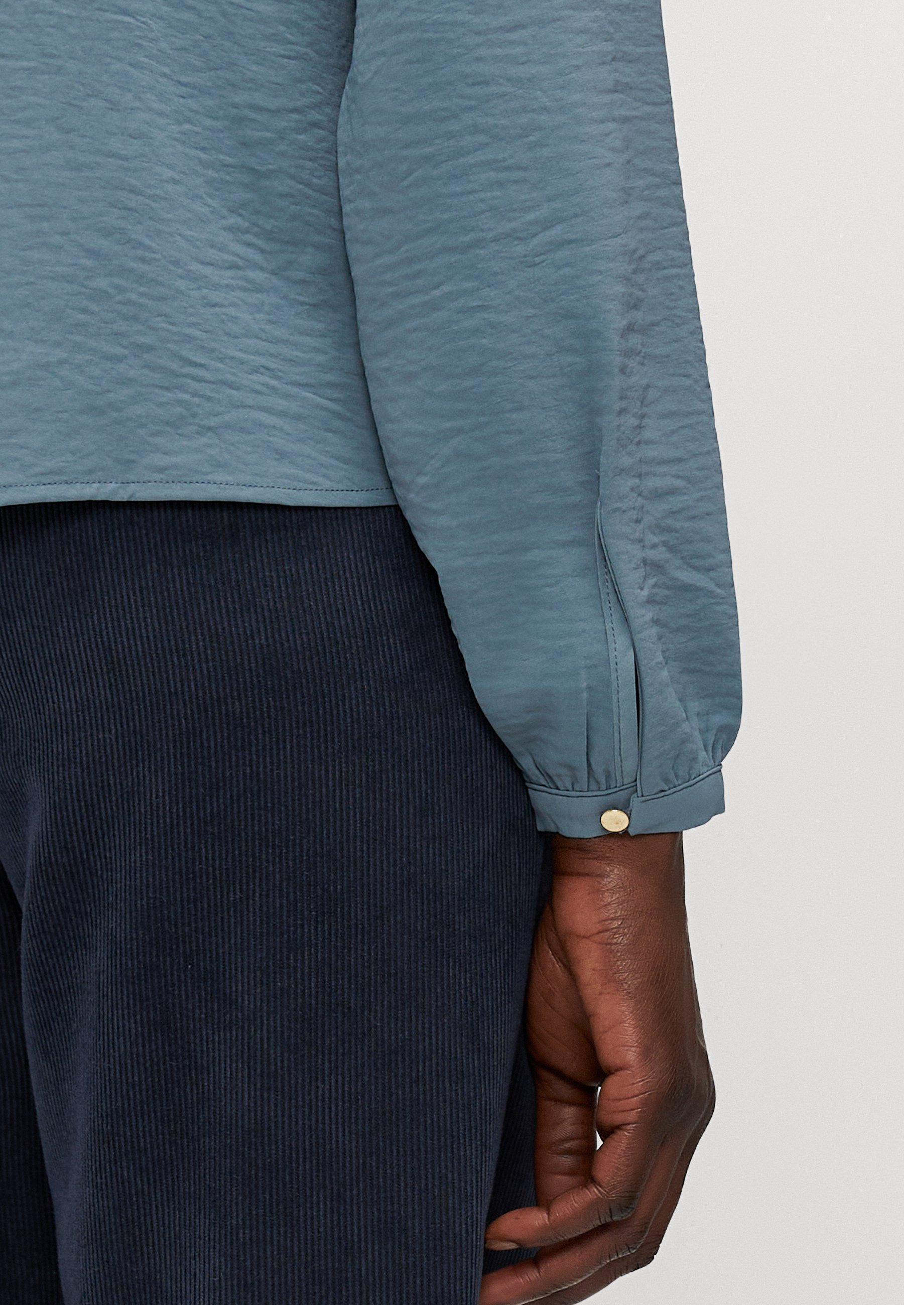 Vero Moda Tall VMANI FRILL - Chemisier - temps orageux