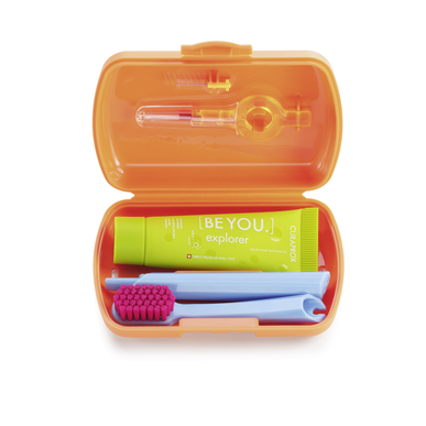 Curaprox Cestovní sada ústní hygieny Be You Orange 1 ks 1 ks