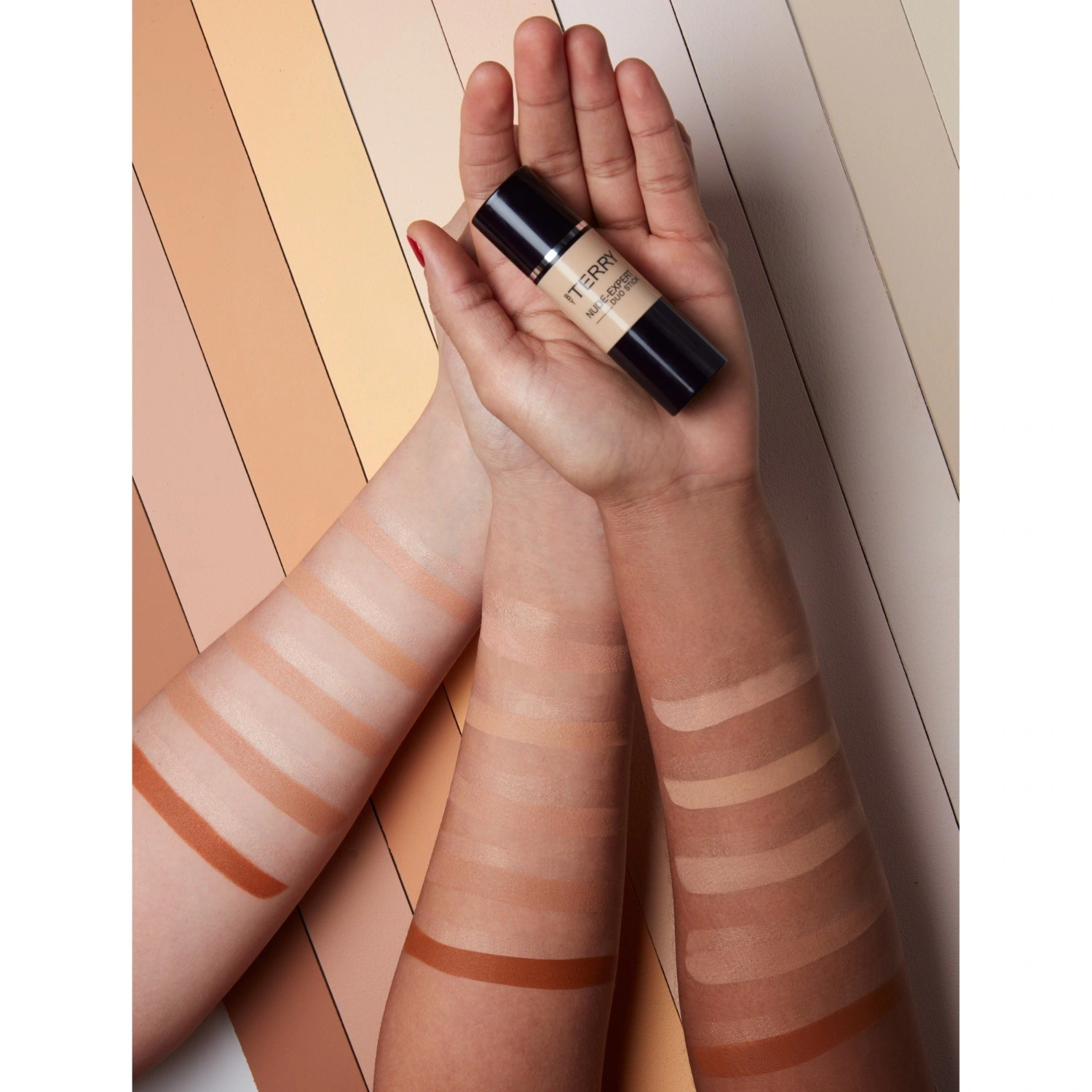 By Terry NUDE-EXPERT
