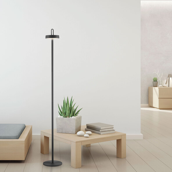 Επαναφορτιζόμενη επιδαπέδια λάμπα LED Moda με μαγνητική κεφαλή, μαύρη