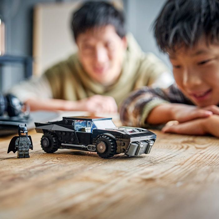 LEGO DC Batman 76332 La Batmobile de The Batman - Jeu de Construction dès 9 ans - Voiture