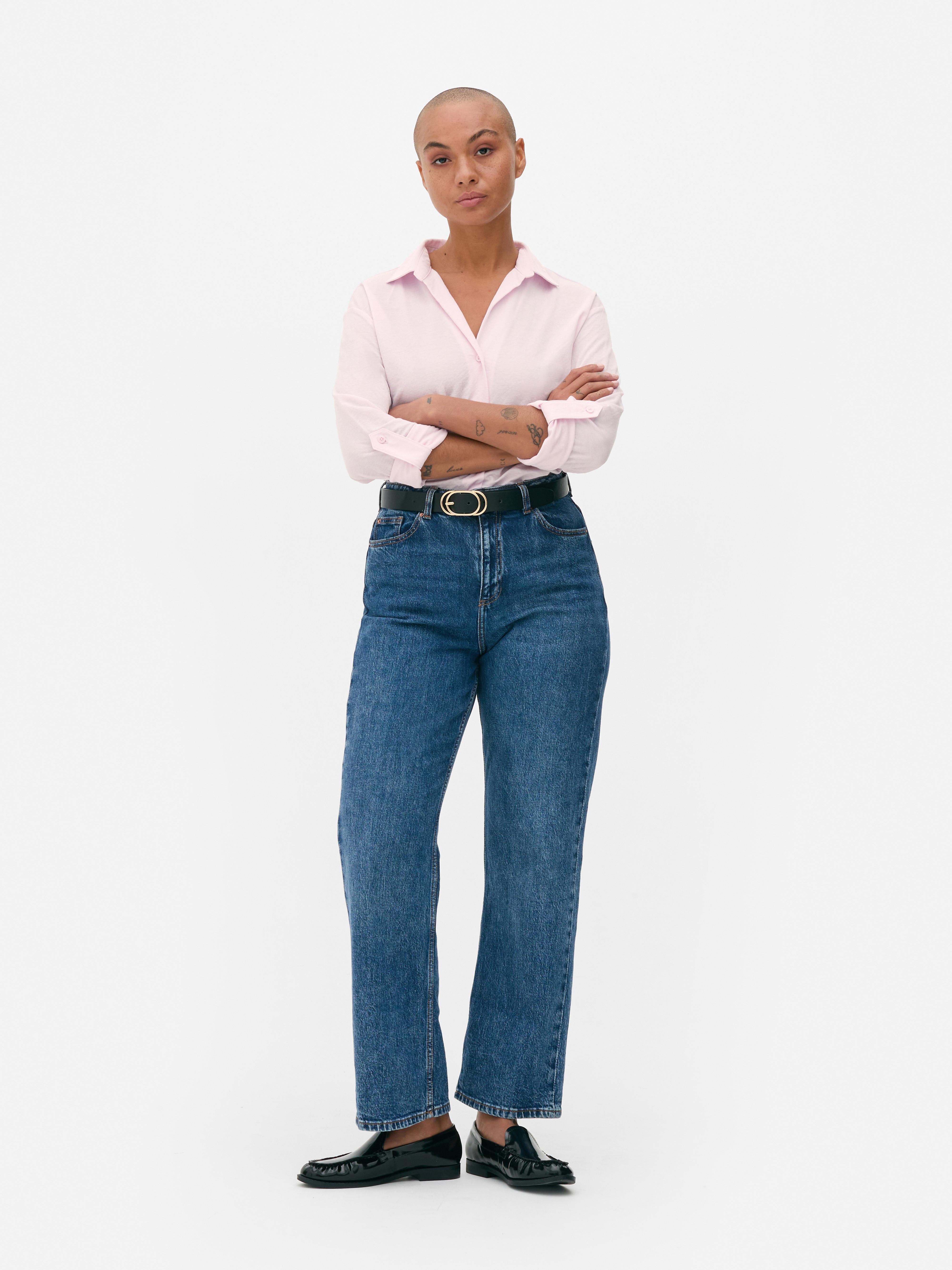 Cămașă cu guler deschis. Această cămașă ușor de purtat va deveni ținuta ta casual elegantă preferată.