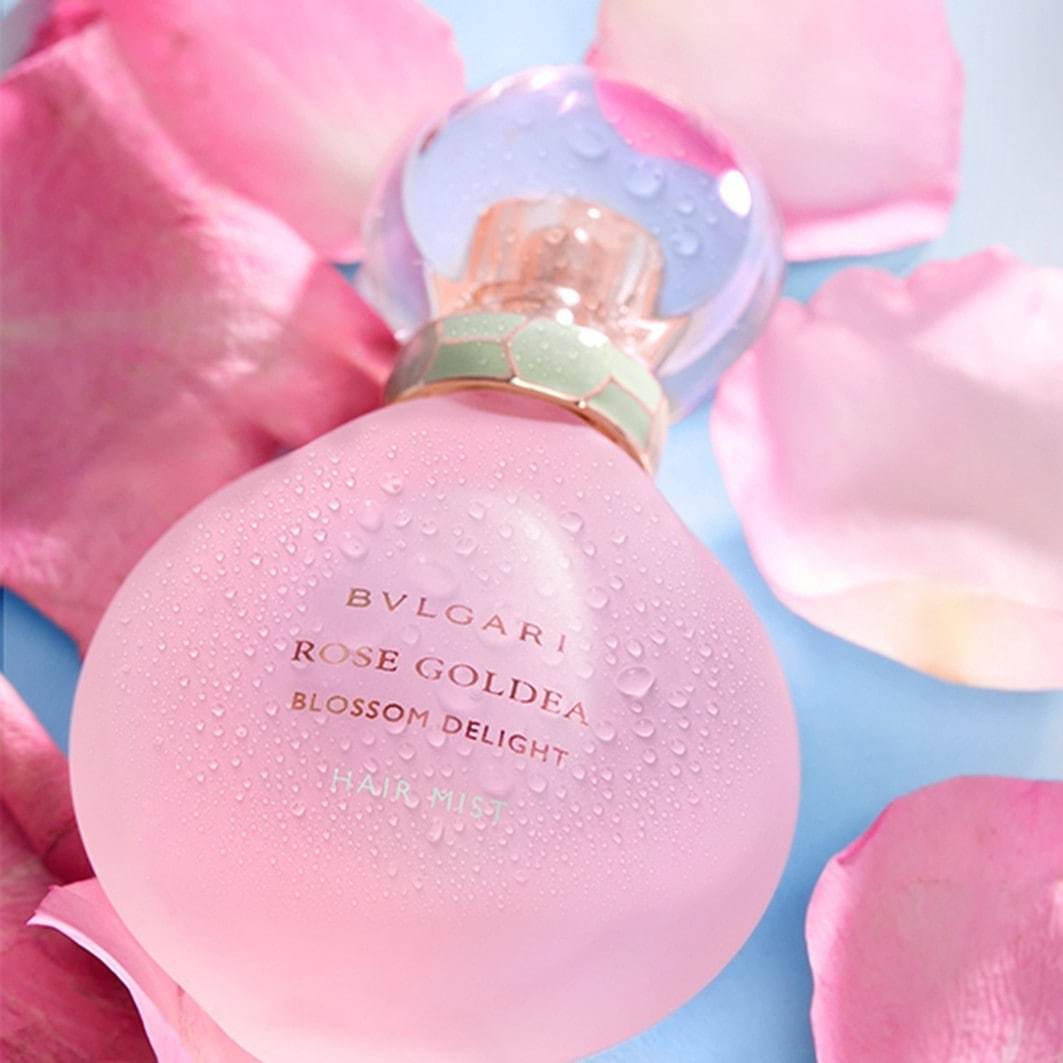 BVLGARI Lak za kosu s mirisom ruže Goldea Blossom Delight - 30 ml