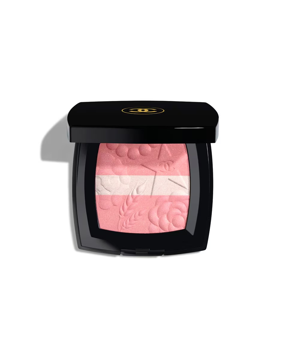 CHANEL LES SIGNES DE CHANEL Brightening POWDER BLUSH