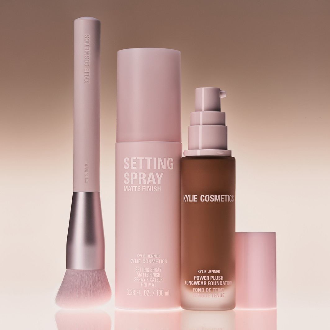 KYLIE COSMETICS Podkladový krém Kylie Cosmetics -