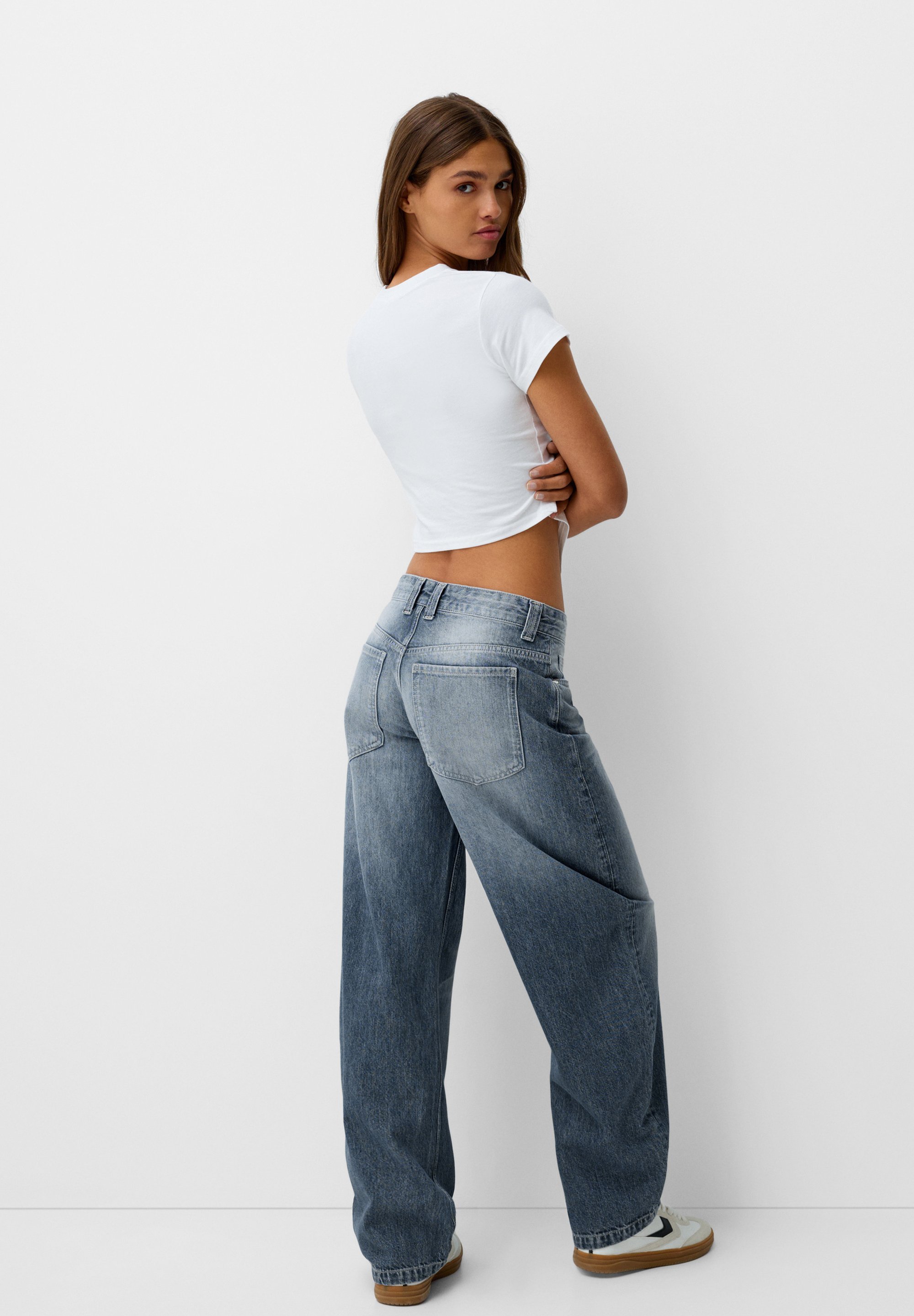 Bershka BALLOON - BAGGY - Relaxte jeans - donkerblauw