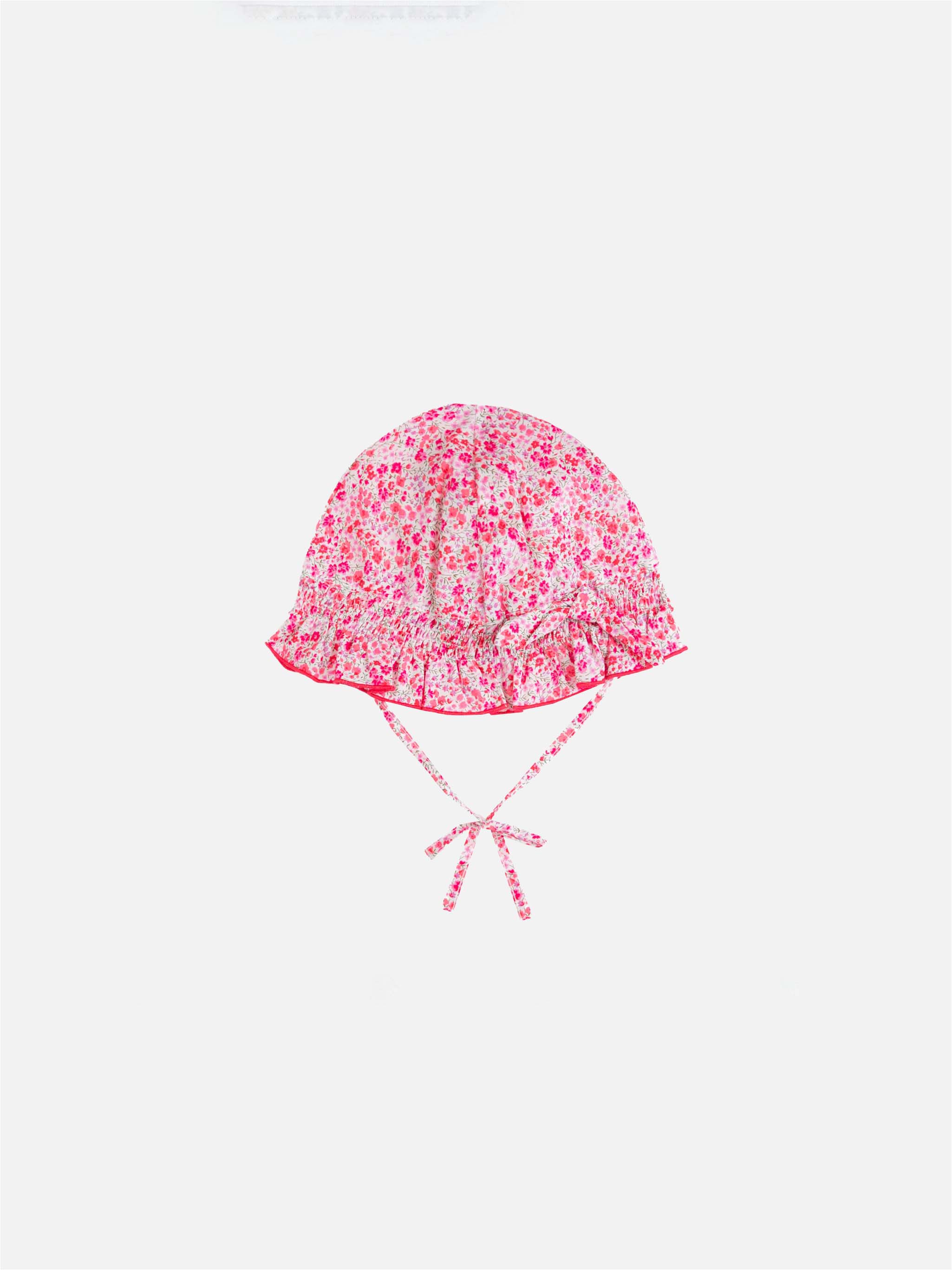 Liberty rode stoffen babymutsje