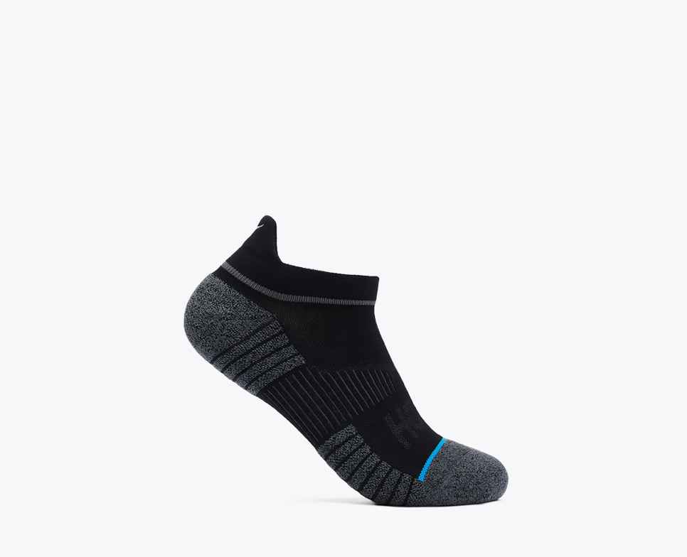 HOKA No-Show Laufsocken 3er-Pack Weiß / Schwarz / Grau