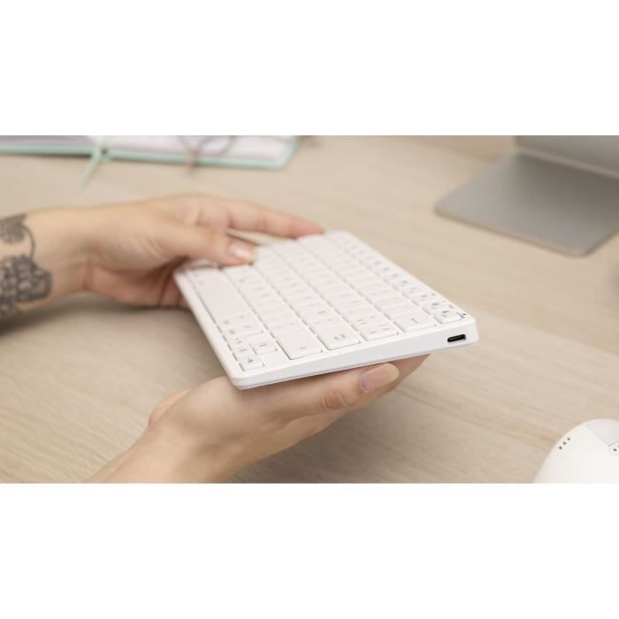 Draadloos toetsenbord - BLUESTORK - MINI MAC R - Compact - Oplaadbaar - Wit