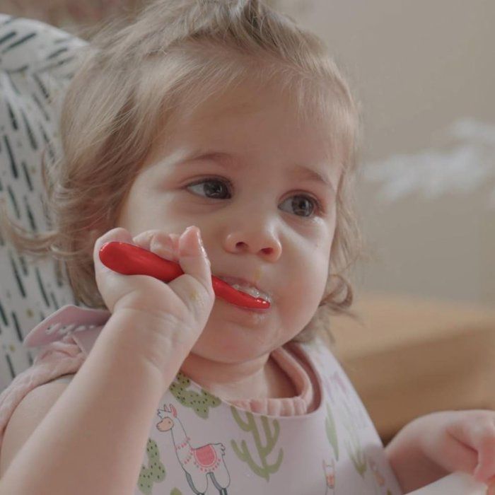 Juego de 3 cucharas para bebés - NUBY - Silicona - A partir de 6 meses - Azul / Rojo / Verde