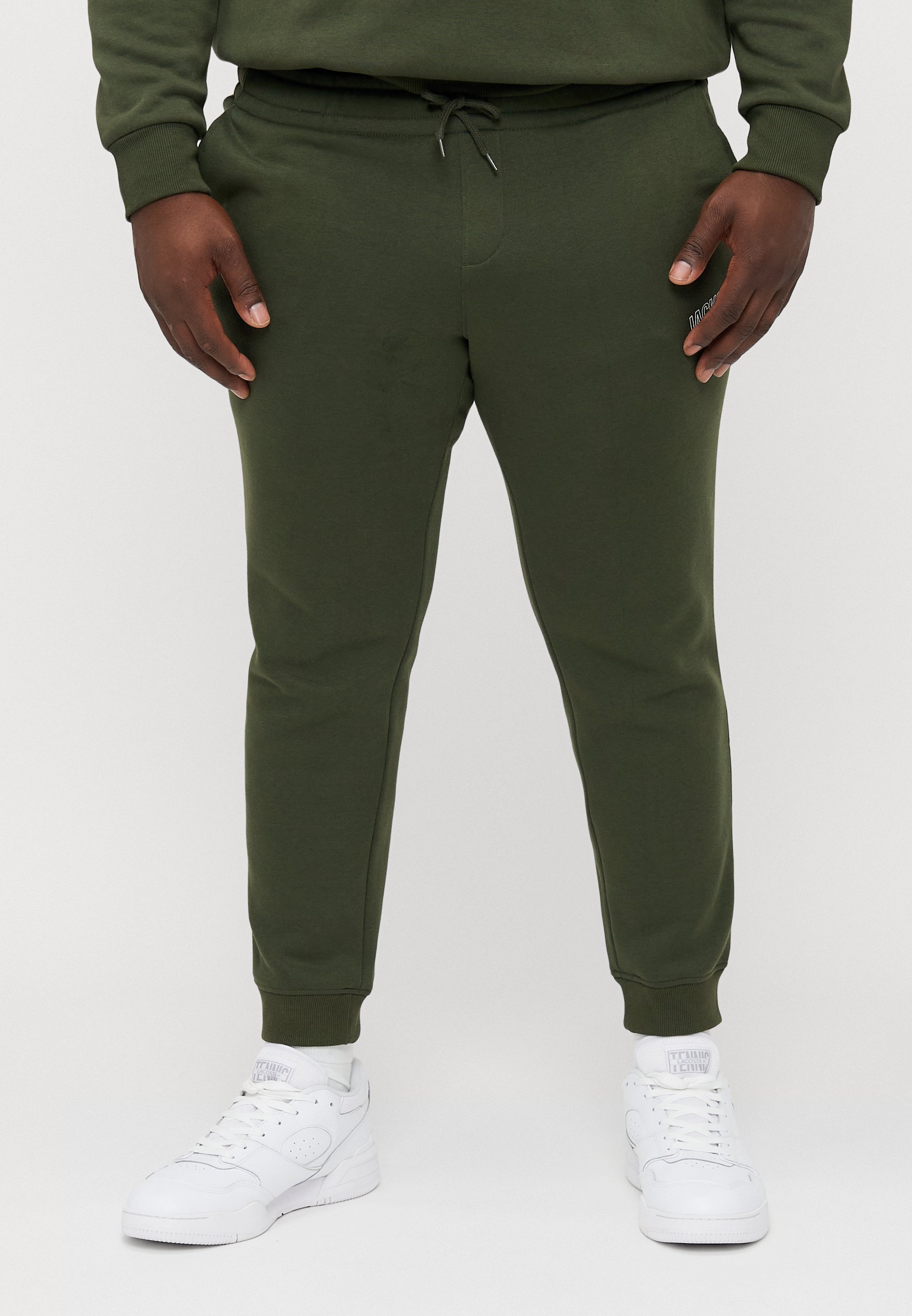 Jack & Jones JPSTGORDON MAKOTO PANTS - Trainingshose - Reisetasche