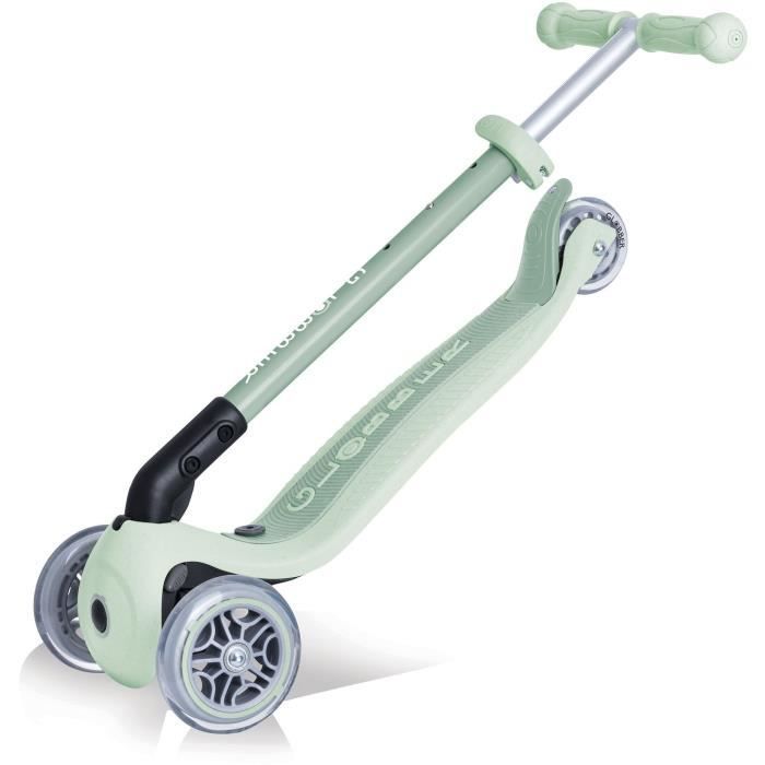 GLOBBER ACTIVE ECOLOGIC 3-Wheel Scooter - Pistachio - Recycled Plastic - Ride-On - Wide Seat - 15 months to 9 years
