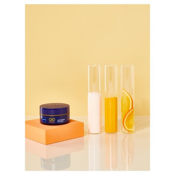 NIVEA Q10 Energy Recharge noćna krema protiv bora<br>50ml