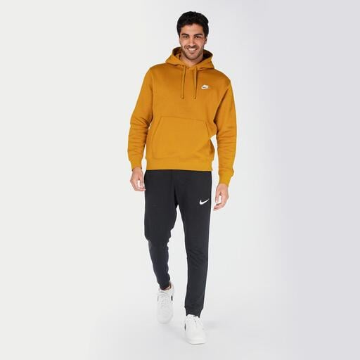  Nike Sportswear Club
