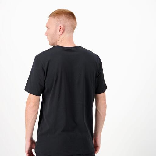  Nike T-shirt