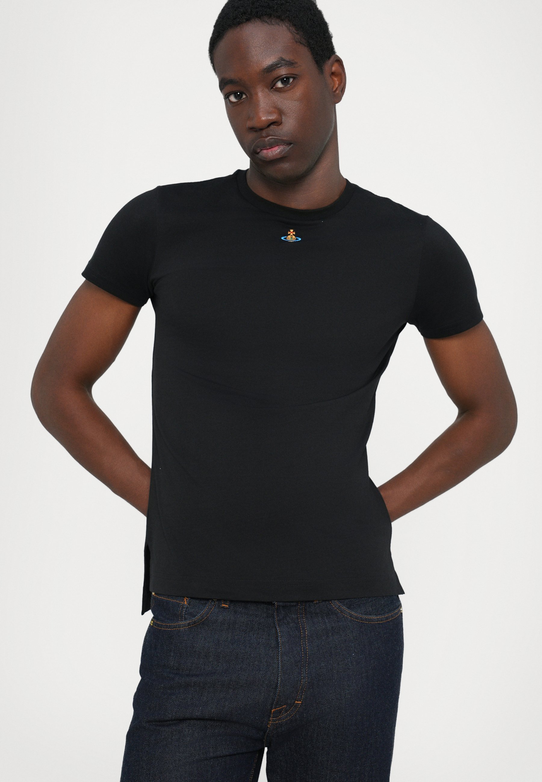 Vivienne Westwood ORB PERU UNISEX - Basic T-Shirt - schwarz