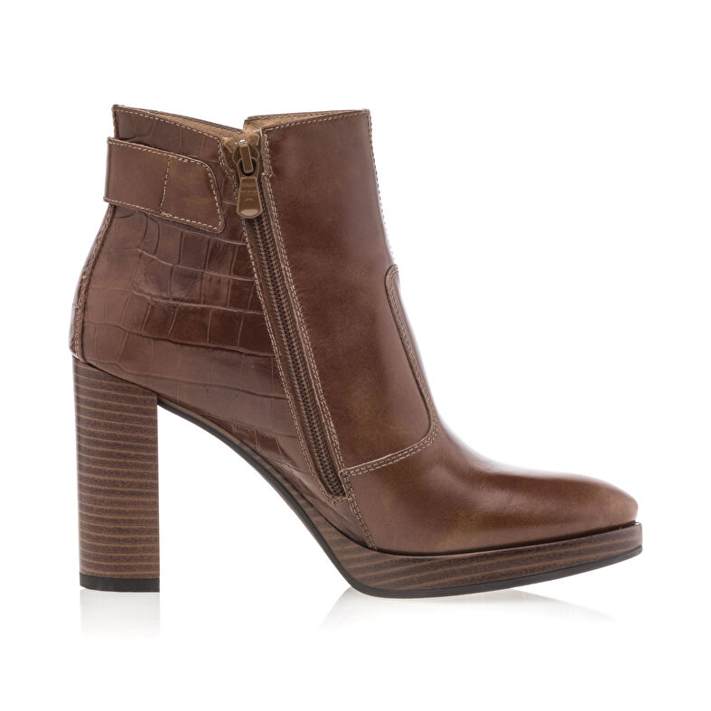 Botas marrones para mujer / Botines