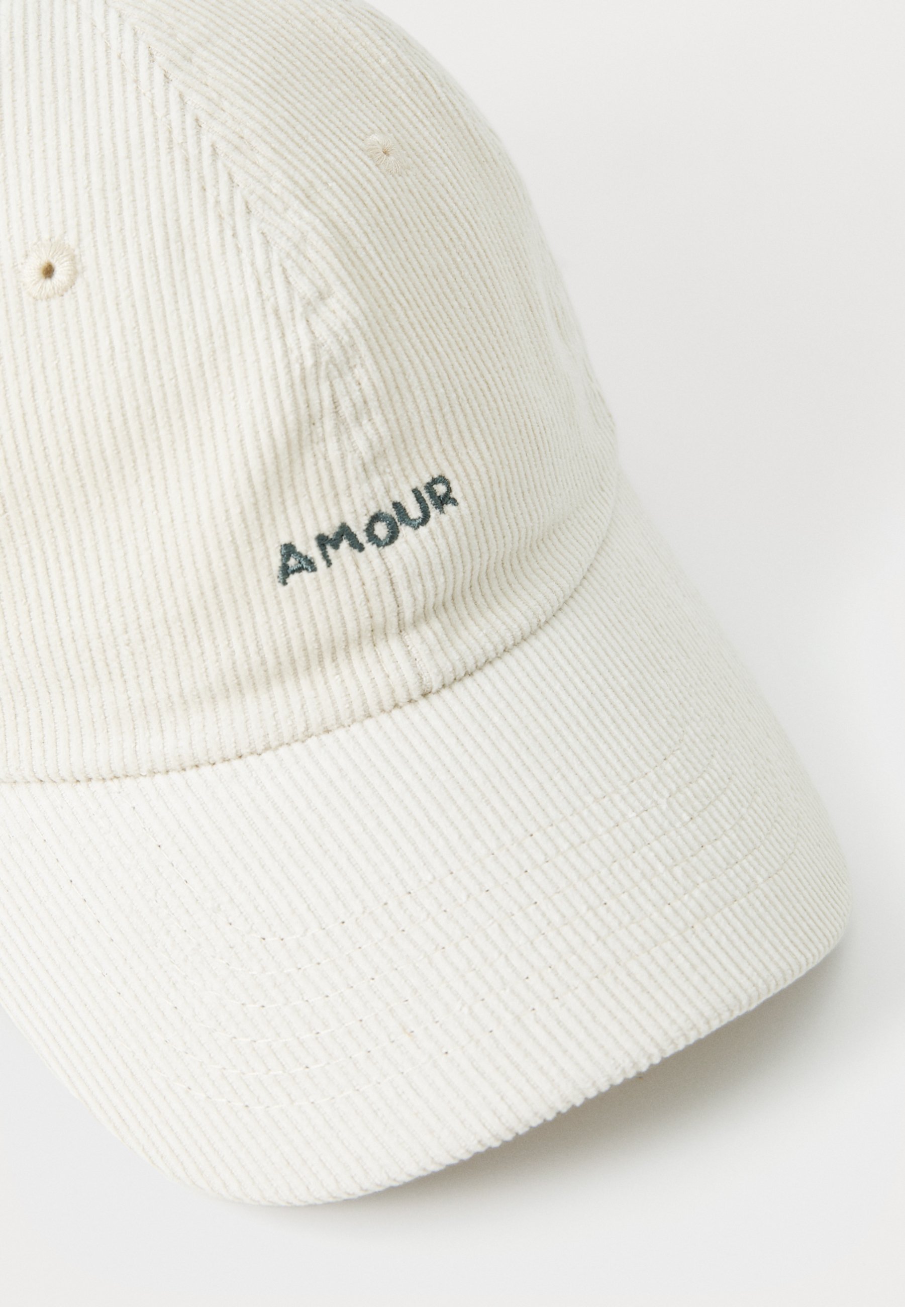 Müts Even&Odd - valkjas