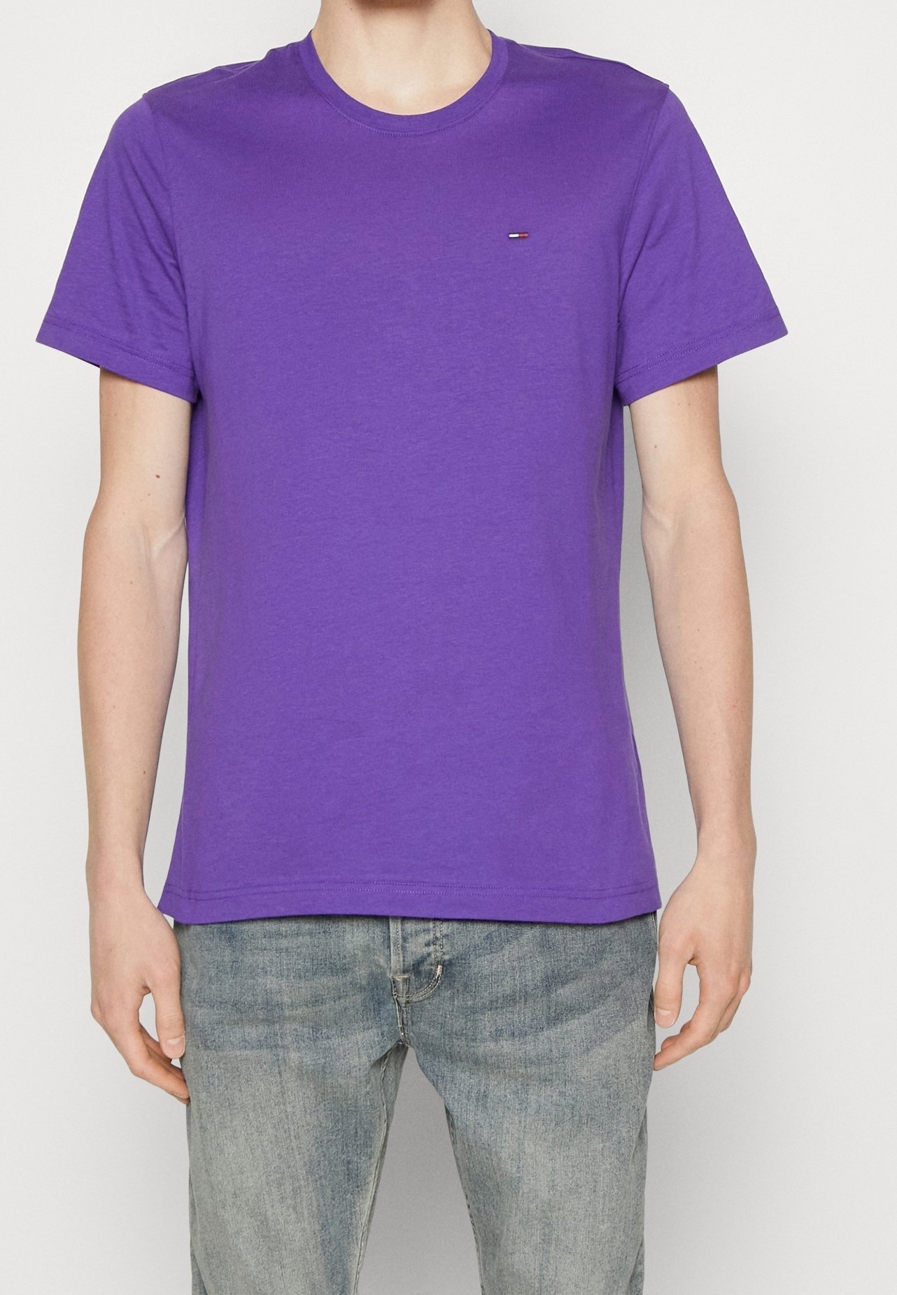 T-shirt basic Tommy Jeans - viola