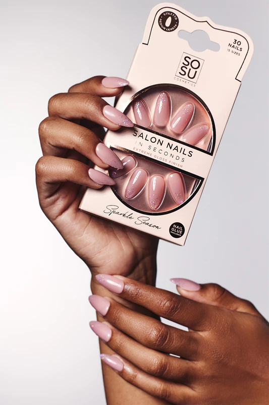 Salão de beleza SOSU Cosmetics Nails unhas artificiais