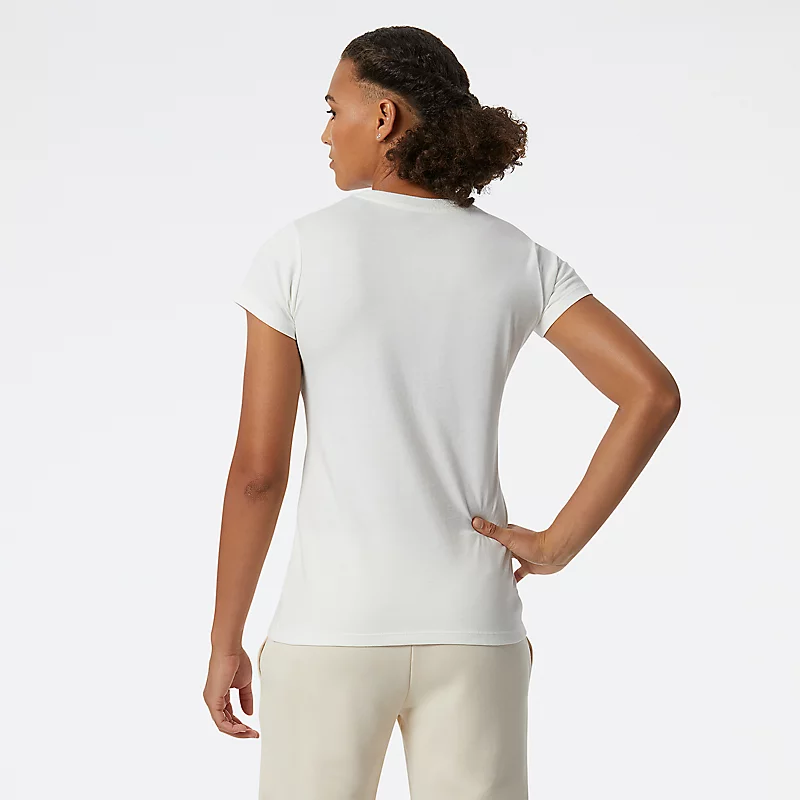 Camiseta feminina Essentials com logo empilhado – MULTICOLORIDA