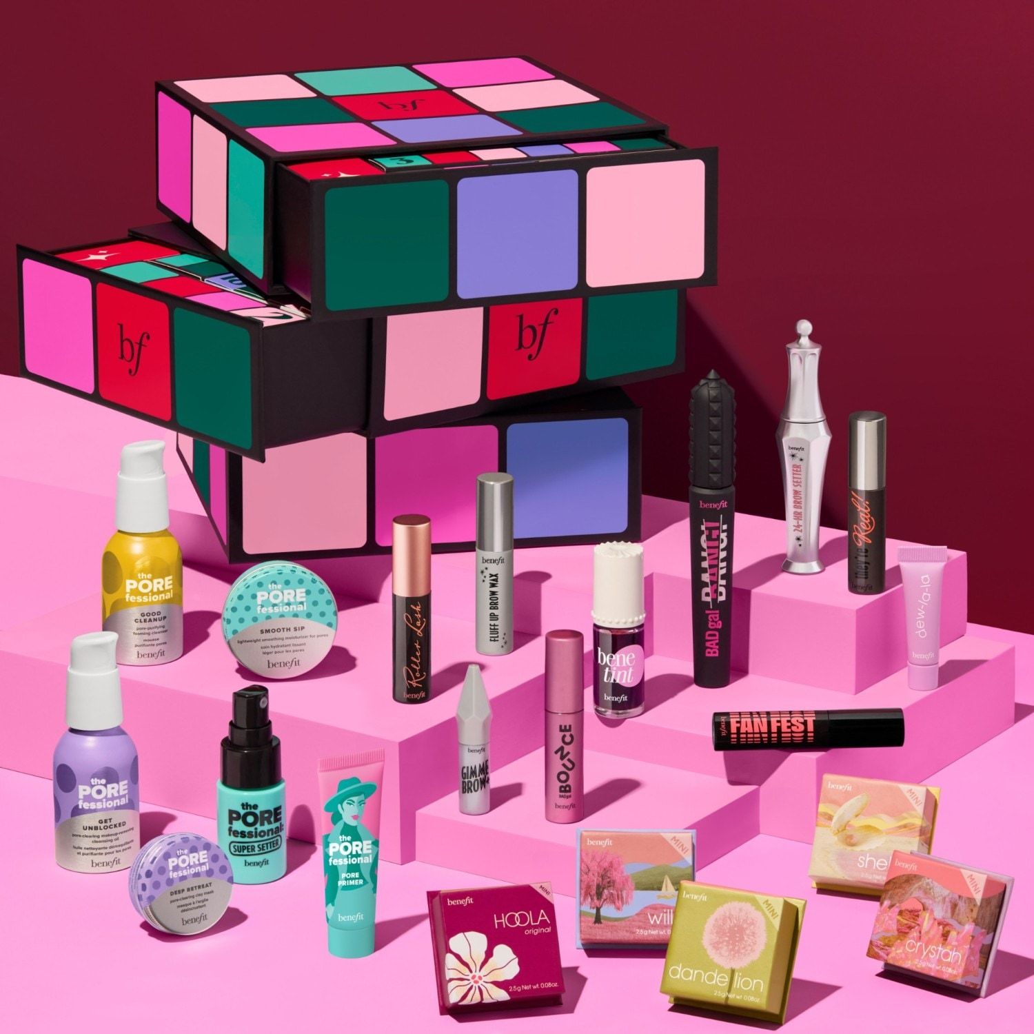 „Benefit“ advento kalendoriaus bronzantų ir skaistalų kolekcija „Glam Cube“ – 1 vnt.