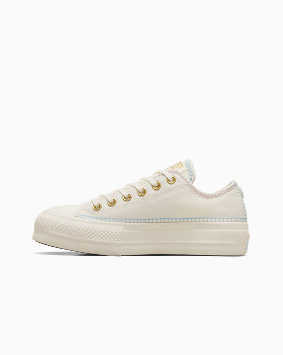 Chuck Taylor All Star Lift Platform Crafted Stitching
