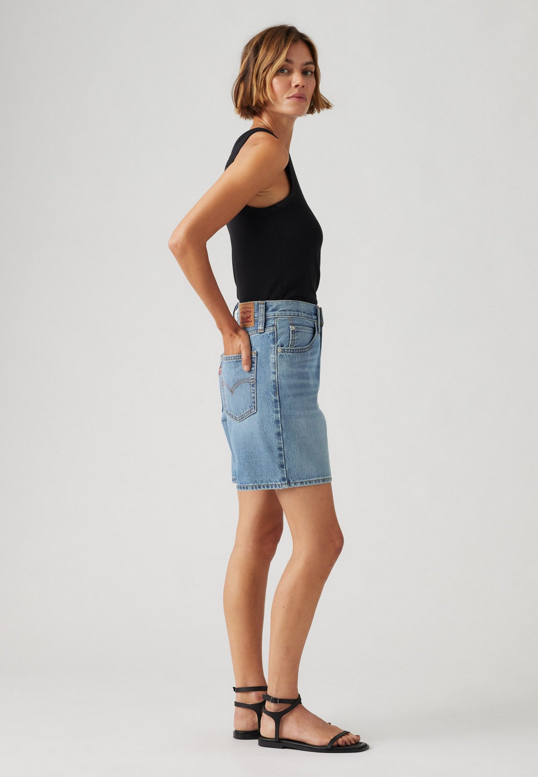 Levi's® '94 BAGGY SHORT - Denim shorts - korte broek voor studiegroepen