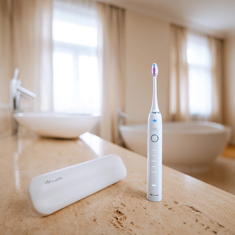Zvočna zobna ščetka TrueLife SonicBrush Clean70 UV