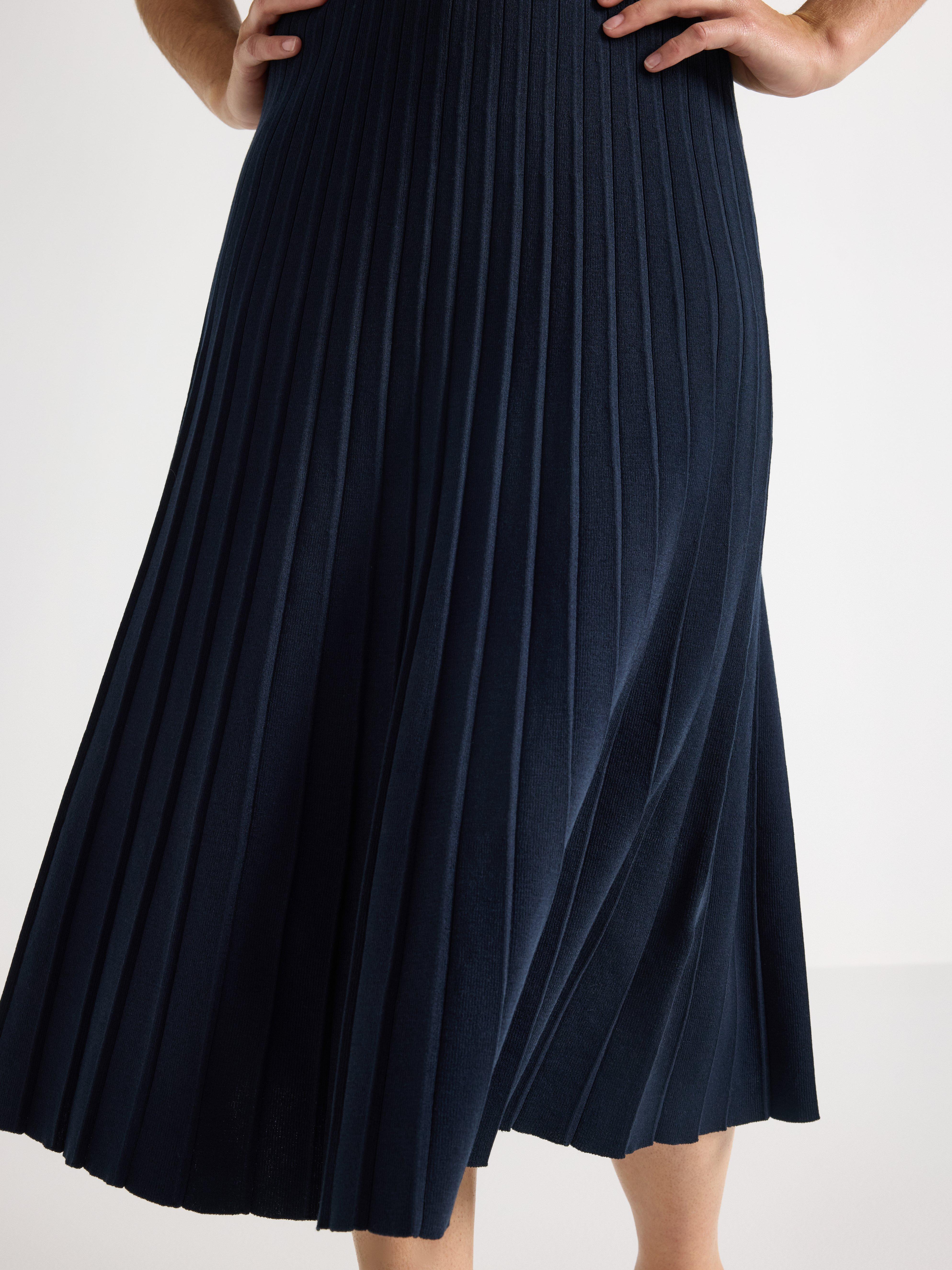 Vestido midi azul marinho escuro