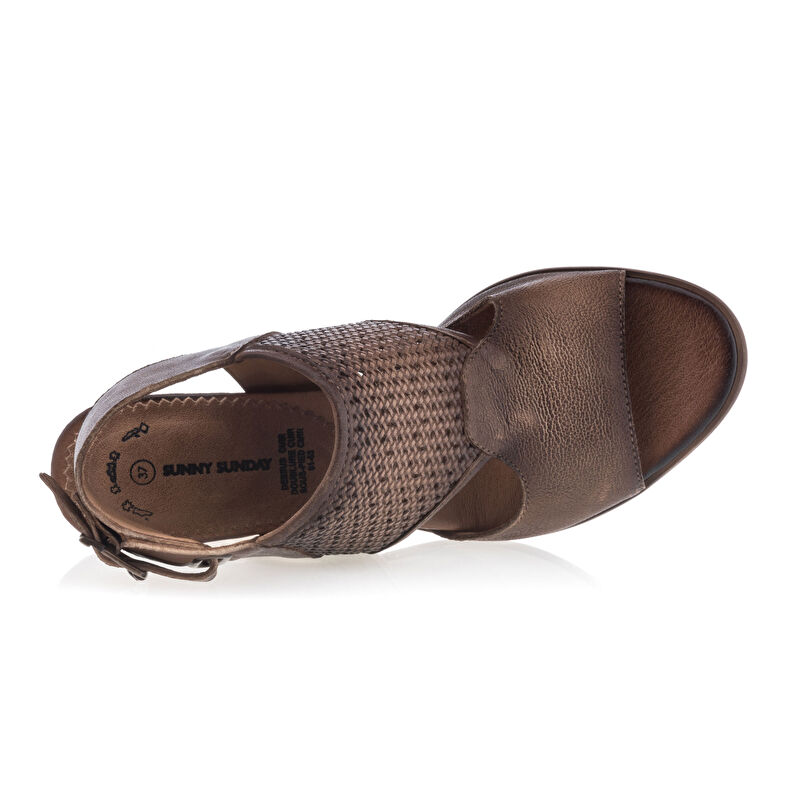 Sandali da donna marroni / Scarpe aperte in punta
