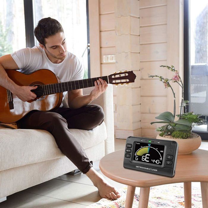 Afinador y metrónomo electrónico para todo tipo de instrumentos como guitarra, violín, piano, bajo, ukelele y saxofón. Afinador multicolor.