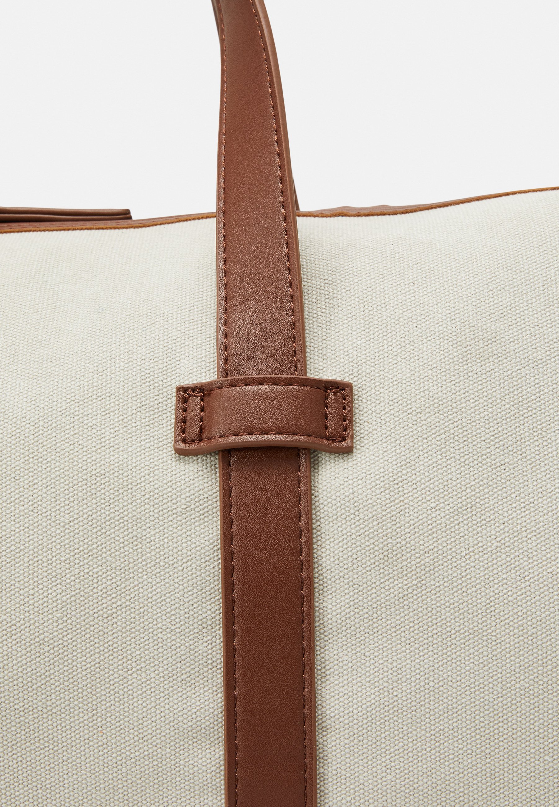 Pier One UNISEX - Weekendtas - gebroken wit