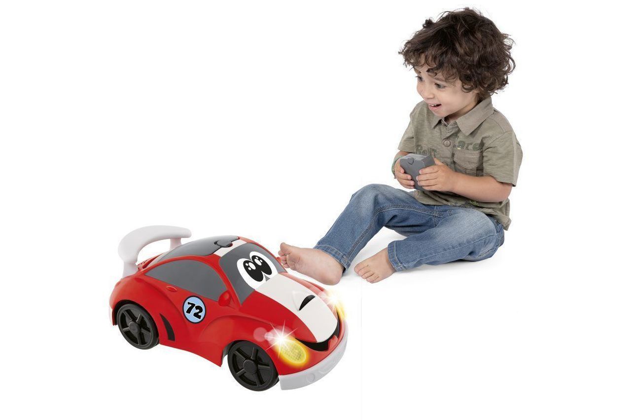 Závodní rádiové ovládání Johnny Coupe