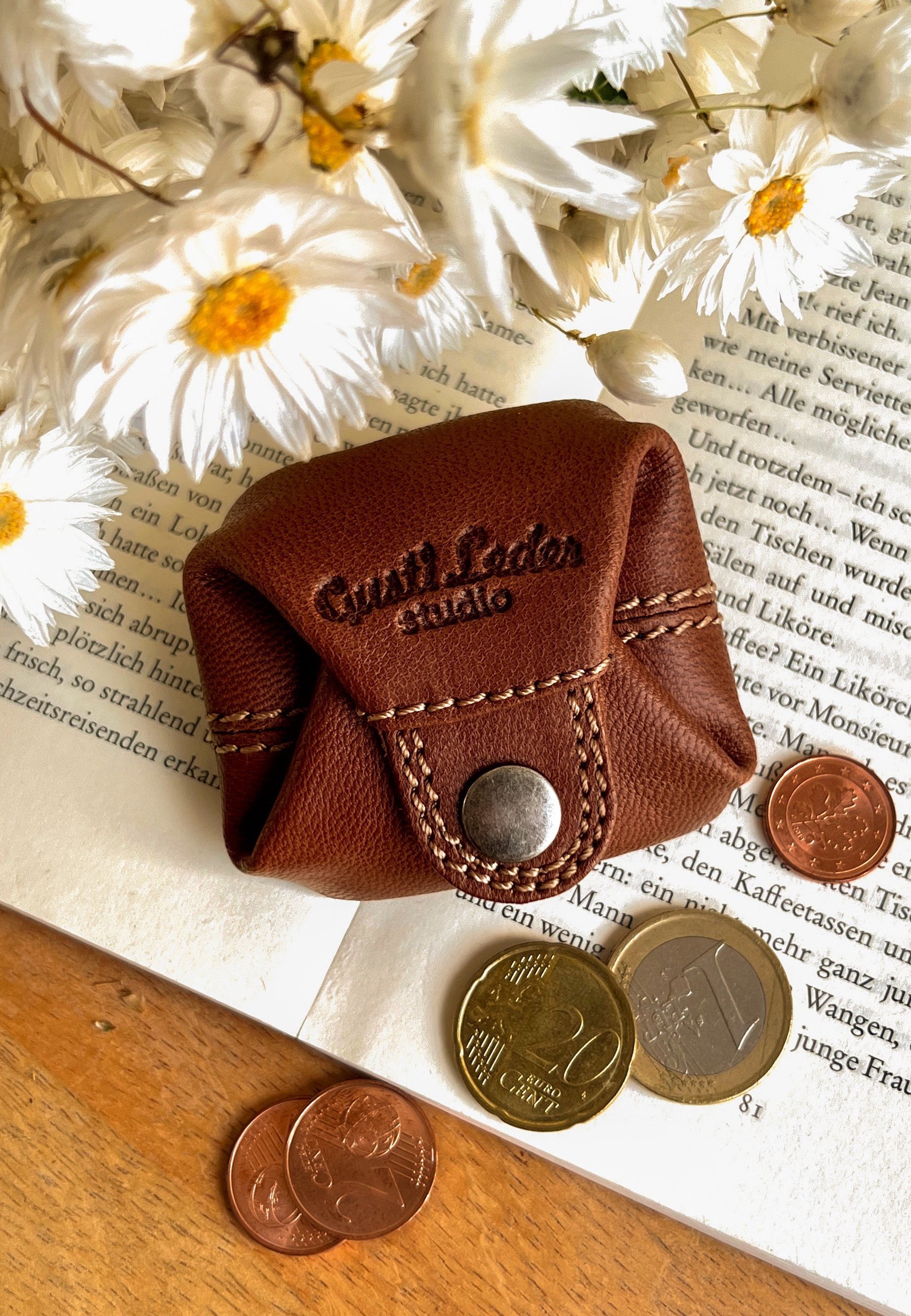 Gusti Leder LINUS - Portemonnee - donkerbruin