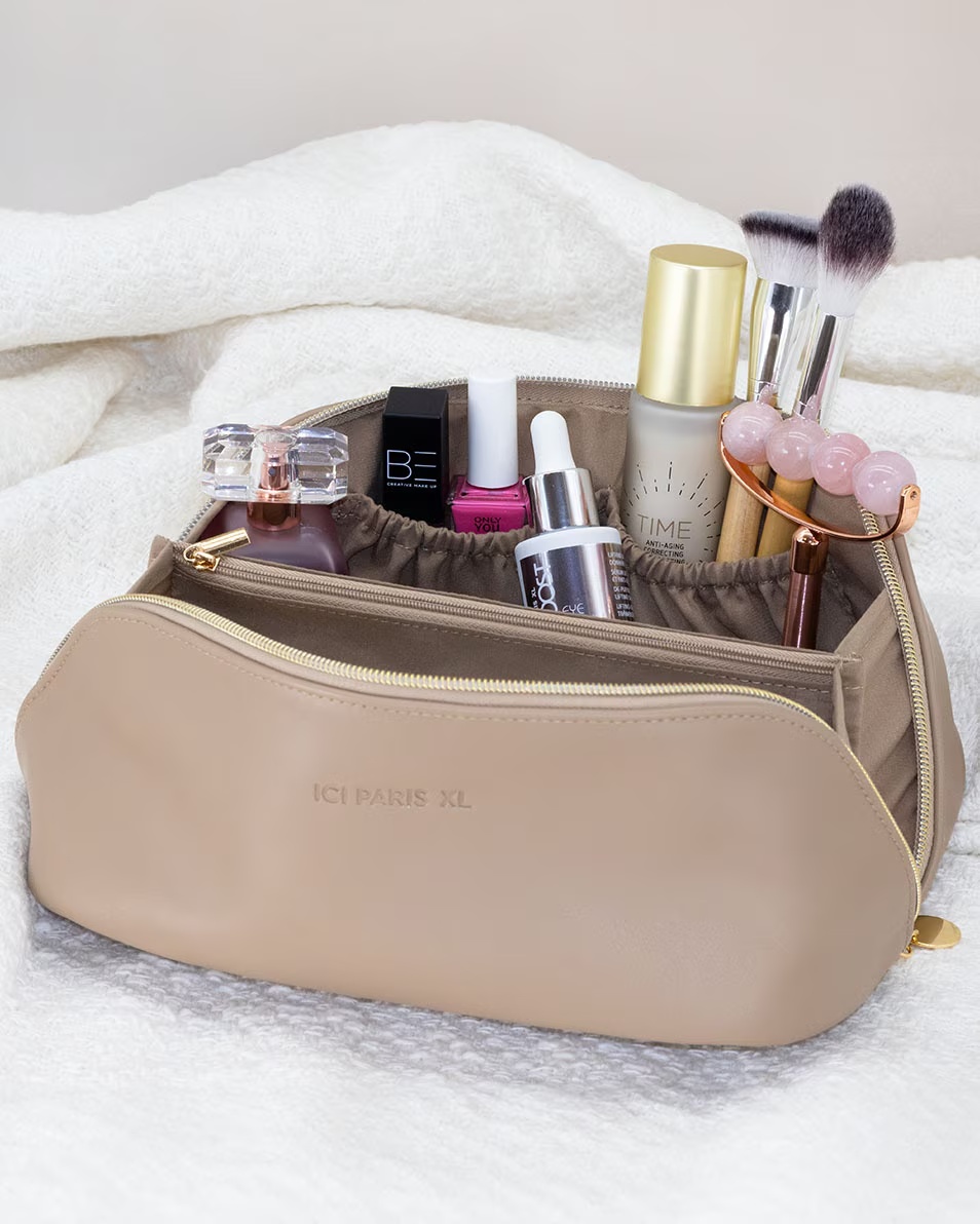 ICI PARIS XL TEMPESTIVE TROUSEȚĂ COSMETICĂ BEJ