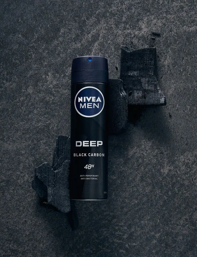 Nivea Men Deep Antyperspirant dla mężczyzn w sprayu