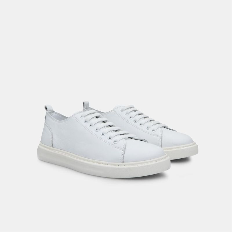Damsneakers i läder