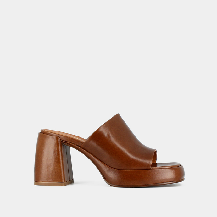 Mules à plateformes  en cuir marron