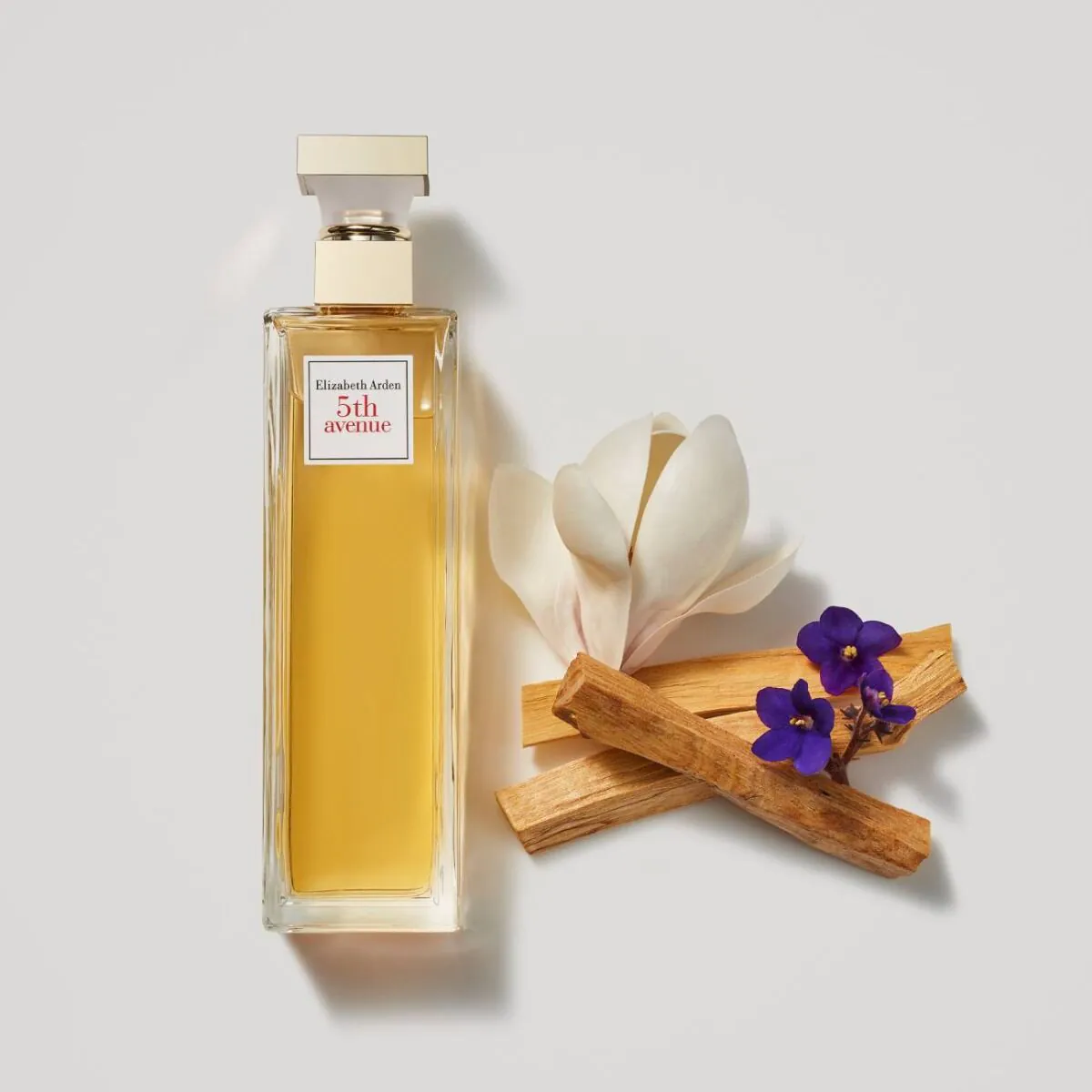 Elizabeth Arden 5th Avenue Woda perfumowana dla kobiet 125 ml