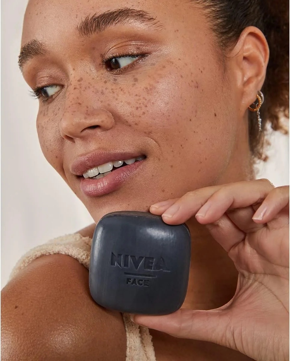 NIVEA Nivea Naturally Clean βαθύς καθαρισμός σε στερεά μορφή