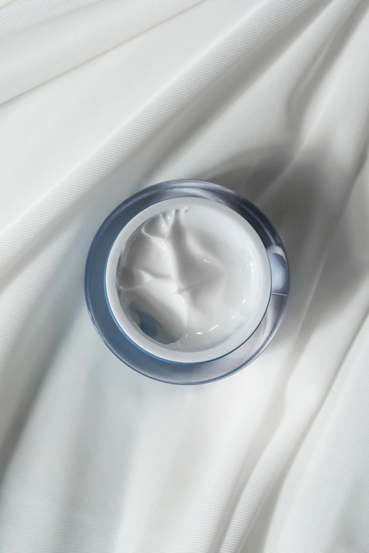 KORIKA HI-TECH LIPOSOME Feuchtigkeitsspendende Intensivcreme